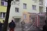 Gęsty dym w bloku na Zabobrzu - VIDEO
