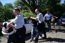 Napadli na policjanta, teraz posiedzą