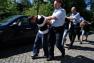 Napadli na policjanta, teraz posiedzą
