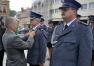 Drewniane pałki i życzenia dla lwóweckich policjantów