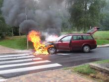 Samochód zapalił się podczas jazdy