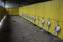 Toalety na stadionie przy Lubańskiej przestaną straszyć