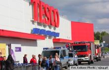 Ewakuacja Tesco po fałszywym alarmie