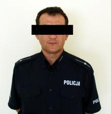 Policjant z Janowic stanie przed sądem