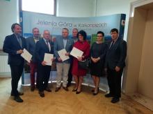 Jeleniogórskie MZK będzie wozić ludzi do pięciu gmin