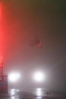 Lech Bike Festival – nocne skoki do wody