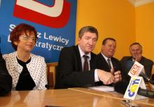 Lewica odkrywa karty